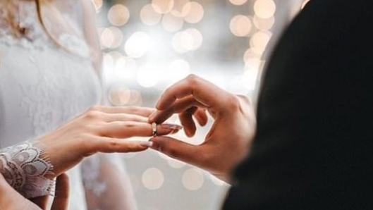 أردنية تثير جدلًا بشروطها للزواج