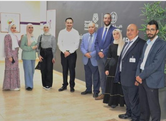 نادٍ طلابيّ في “صيدلة الشرق الأوسط” بهدف دعم معارف ومهارات الطلبة