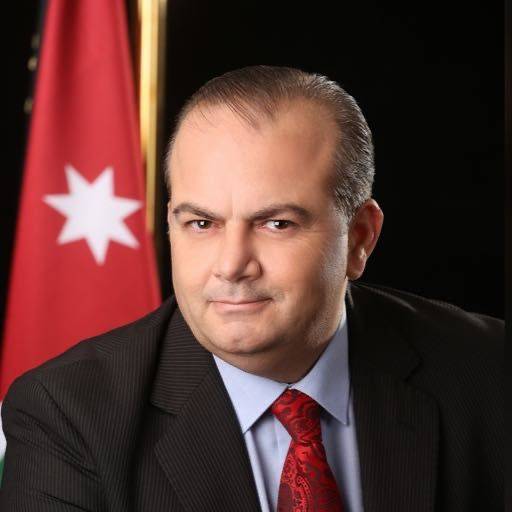 الطه نقيبًا لنقابة اصحاب الشركات والمكاتب العقارية