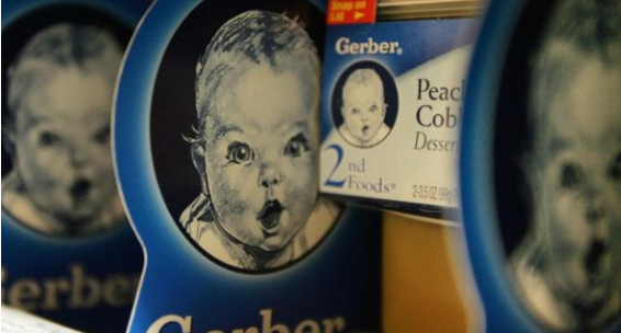 وفاة صاحبة أشهر صورة رضيعة في العالم