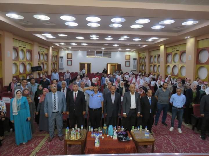 مدرستي دير الليات الثانوية للبنات و مدرسة باب عمان الثانوية للبنات تنظمان احتفالا بعيد الاستقلال 76 _صور