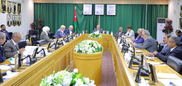 عمل الأعيان تلتقي وزير التنمية الاجتماعية