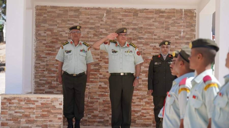 كلية الخدمات الطبية الملكية للمهن المساندة تخرج دورة التلاميذ التأسيسية...صور