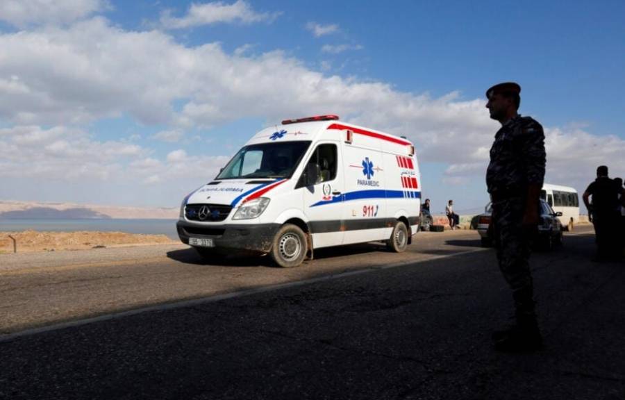 ستة إصابات بحادث تدهور باص طلاب في اربد