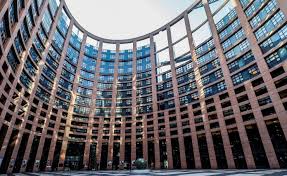 البرلمان الأوروبي يصوت على مشاريع قوانين جديدة لتعزيز الحياد المناخي