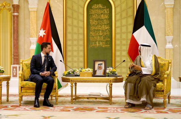 ولي العهد: فخورون بالشراكة الاستراتيجية التاريخية مع الكويت