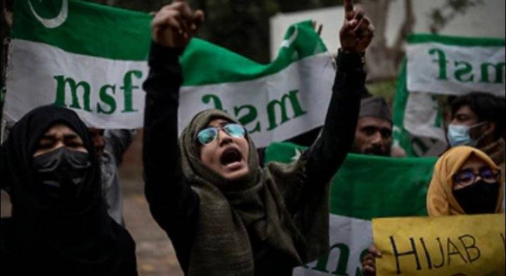 غضب إسلامي ضد الهند بعد تصريحات مهينة للإسلام والرسول أطلقها عضوان في الحزب الهندوسي الحاكم