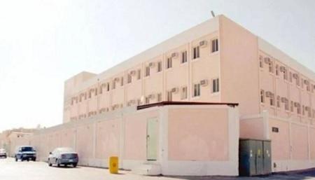 سقوط طالب من الطابق الثالث في مدرسته بالسعودية