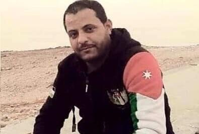 تفاصيل ...طعن الشاب الأردني فراس السوارية في مادبا