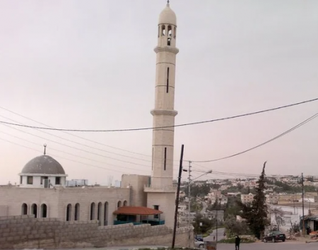 الاوقاف: 1450 مسجداً بلا إمام أو مؤذن