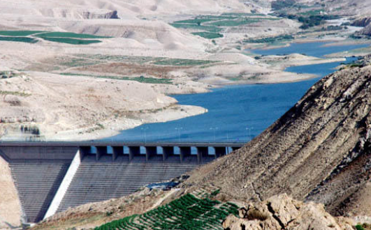 الحكومة : سد الموجب فارغ