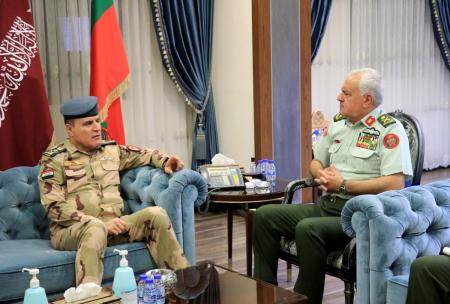 الحنيطي يبحث التنسيق العسكري مع قائد سلاح الجو العراقي