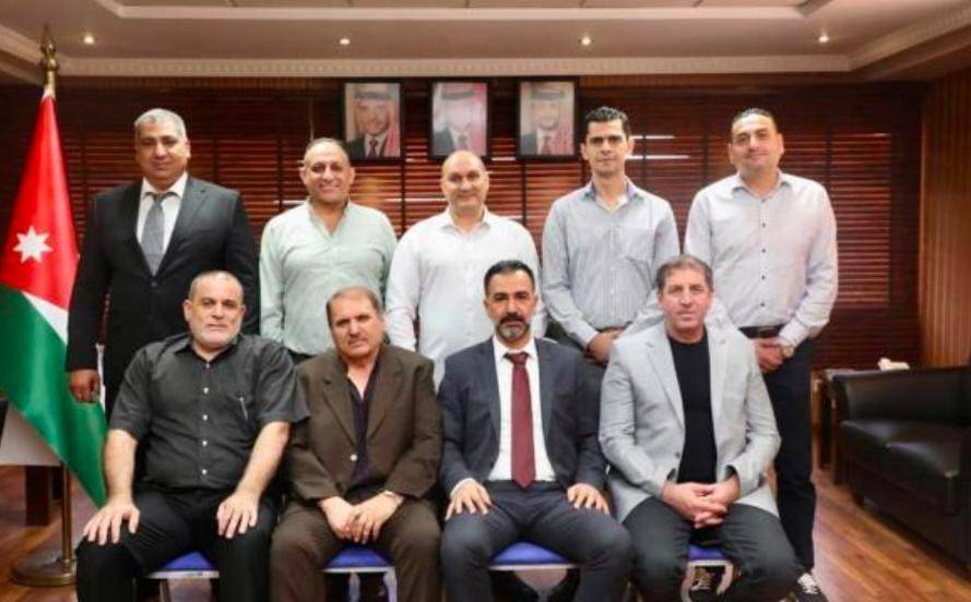 حجاوي نقيبا لأصحاب مكاتب تأجير السيارات السياحية