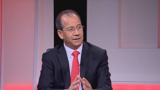 الناطق الرسمي: الحكومة سترفع سعر البنزين بداية كل شهر بمقدار 35 فلسا للتر