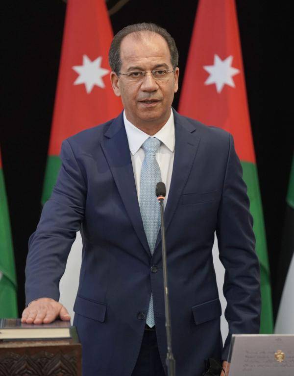 الشبول: لا زيادة على الرواتب