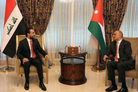 رئيس الوزراء يؤكد الحرص على تعزيز التعاون المشترك مع العراق
