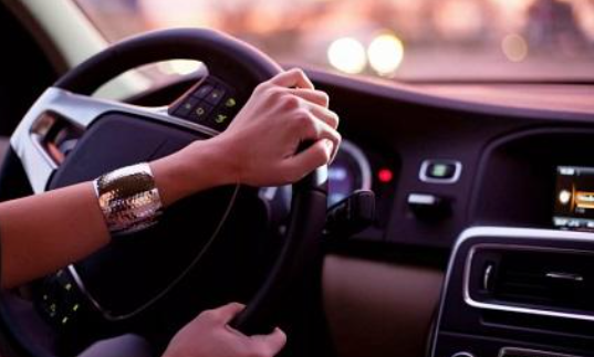 قرار جديد حول ترخيص المركبات في فلسطين