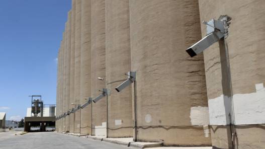 تدشين التوسعة الثانية لصوامع الحبوب في الجويدة بمنحة إمارتية