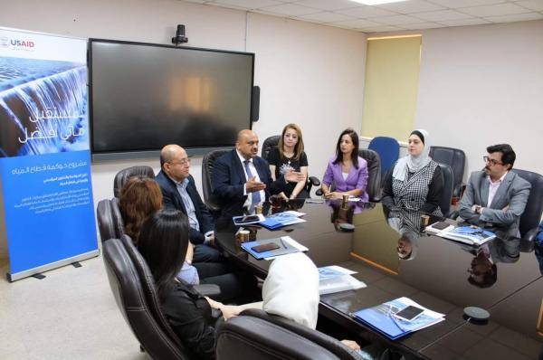 اجتماع في وزارة المياه مع فريق برنامج زمالة المياه الوطني