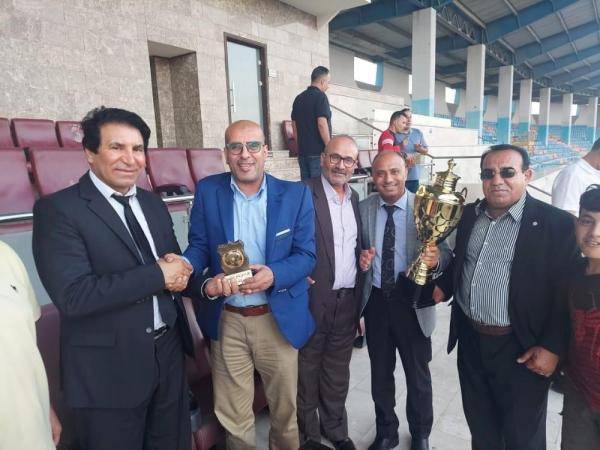 الزيود يرعى مباراة بين الهاشمية والبقعة احتفالاً بعيد الاستقلال ويوم الجيش