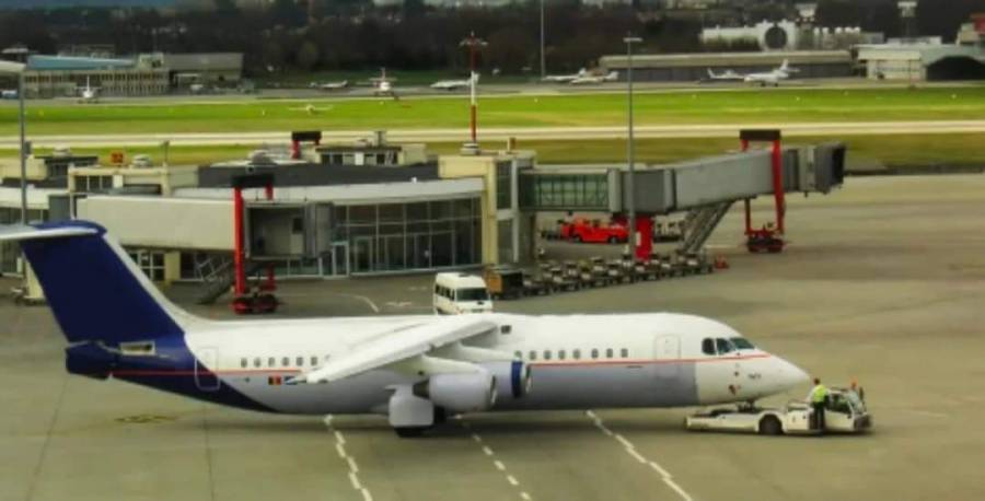 توقف الرحلات الجوية في مطار جنيف بالكامل