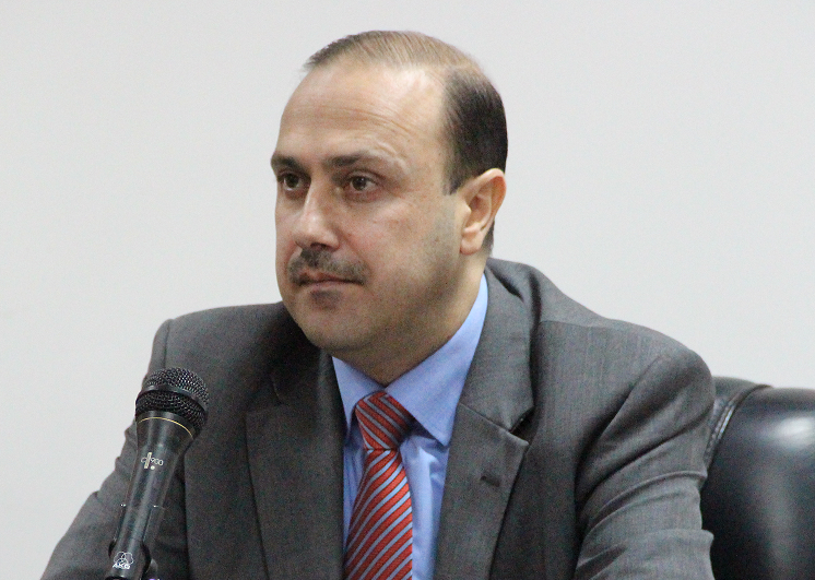 المومني: الأردن سيكون له موقف تجاه أي طروحات لا تراع مصالحه