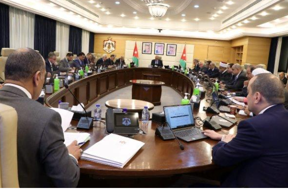 إعطاء صفة الاستعجال لمشروع قانون حكومي