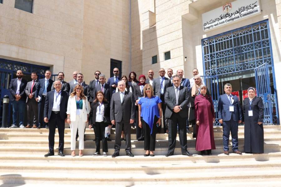 المشاركون بالورشة الإقليمية حول دور التكنولوجيا في الوقاية من الفساد يزورون النزاهة