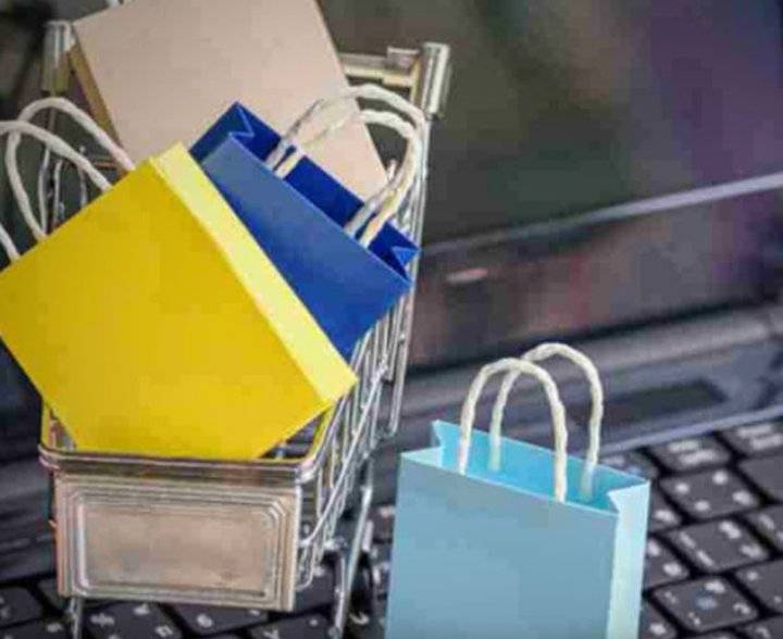 الحكومة المغربية تفرض رسوم جمركية على التجارة الإلكترونية