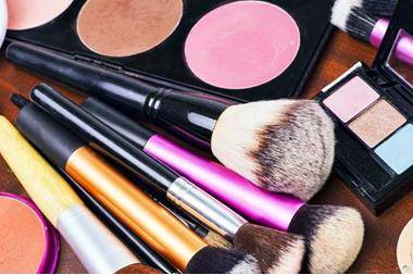 ارتفاع أسعار مواد التجميل ومستحضرات العناية بالبشرة 15