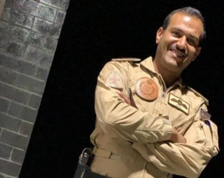 الطيار أبو غنمي استشهد قبل تخرجه بأيام وطفلته الوحيدة لا تعلم باستشهاده حتى الآن .. تفاصيل