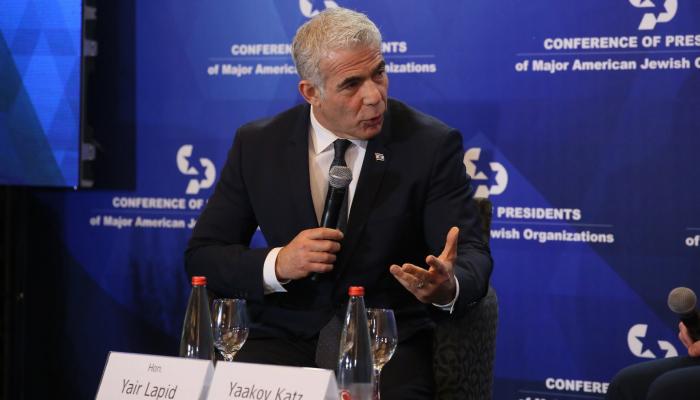 وزير خارجية إسرائيل يتوعد بوقف برنامج إيران النووي