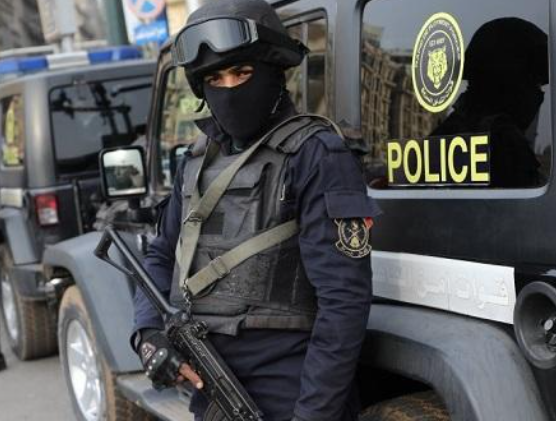 تحت تأثير الكريستال.. مصري يتخلص من طفلته لشكه بسلوكها