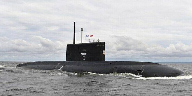 غواصات نووية روسية تجري تدريبات في بحر بارنتس