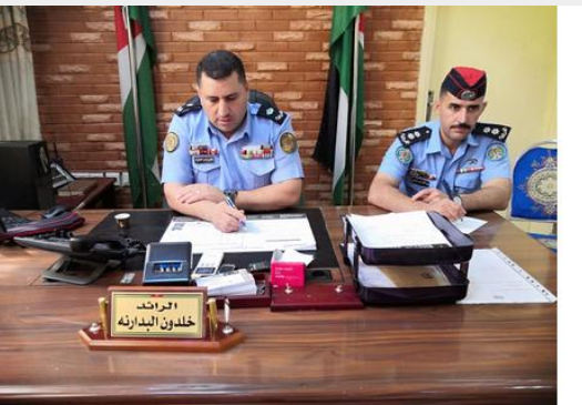 الرائد البدارنة يترأس اجتماعا لاعضاء مجلس امن مادبا الغربي