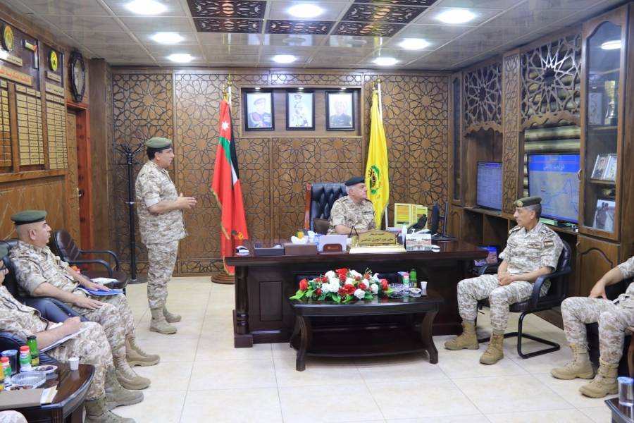 اللواء الركن الحنيطي:تطوير وتزويد تشكيلات القوات المسلحة ووحداتها بمختلف الأسلحة والمعدات