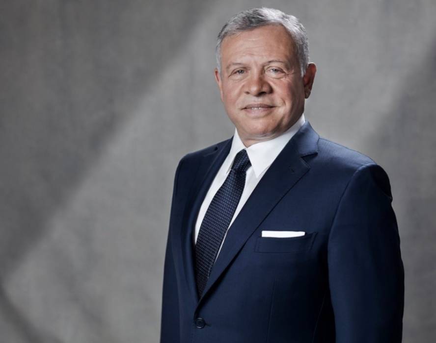 الملك يستقبل قائد القيادة المركزية الأميركية