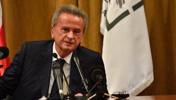 مداهمة منزل حاكم مصرف لبنان أثناء مقابلة تلفزيونية