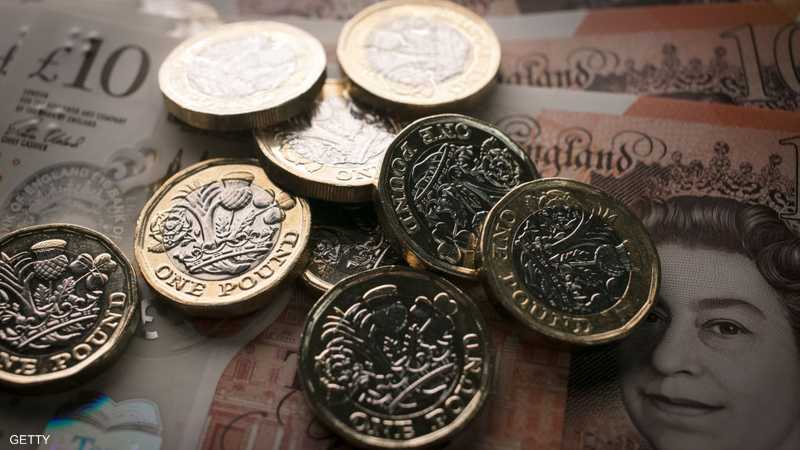 الإسترليني يترنح بعد ارتفاع التضخم لأعلى مستوى في 40 عاما