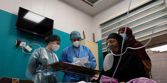 نحو ألف إصابة جديدة بكورونا في العراق