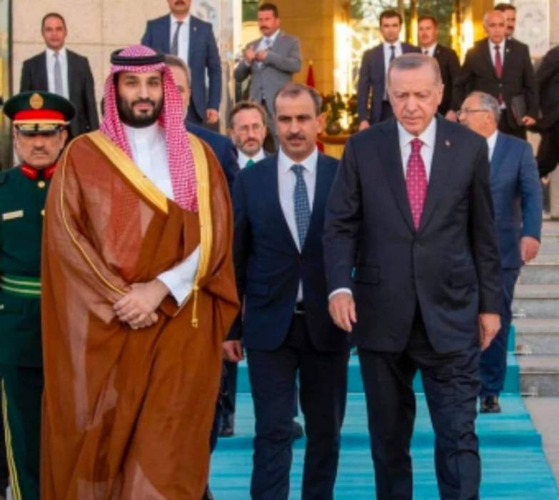 ولي العهد السعودي  يغادر العاصمة التركية أنقرة وفي مقدمة مودعيه رئيس جمهورية تركيا