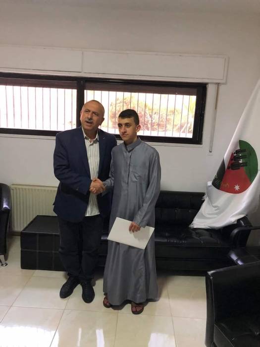 حزب المواطنة الاردني يكرم العنانزة الفائز بالمسابقة الدولية لحفظ القرآن