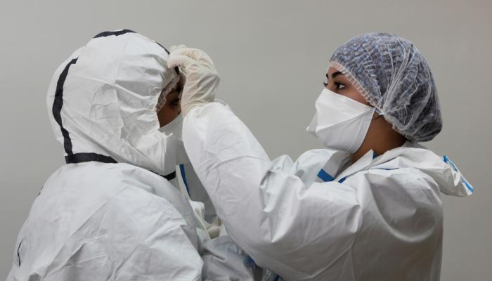 كورونا في المغرب.. موجة تفش جديدة وتمديد الطوارئ شهراً