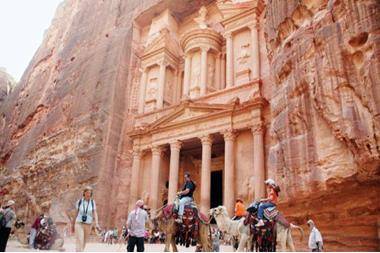 تعرّف على الجنسيات الأكثر زيارة لمدينة البترا