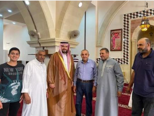 الانتهاء من فرش مسجد السلط الكبير ضمن مبادرة أهلية من شباب المدينة