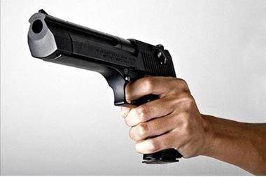 إصابة بعيار ناري خلال مشاجرة مسلحة في الصريح