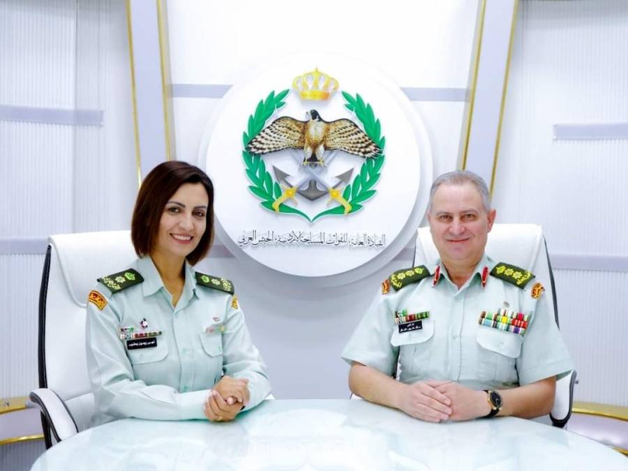 إذاعة الجيش العربي تستضيف العقيد الطبيب سائد الشناق