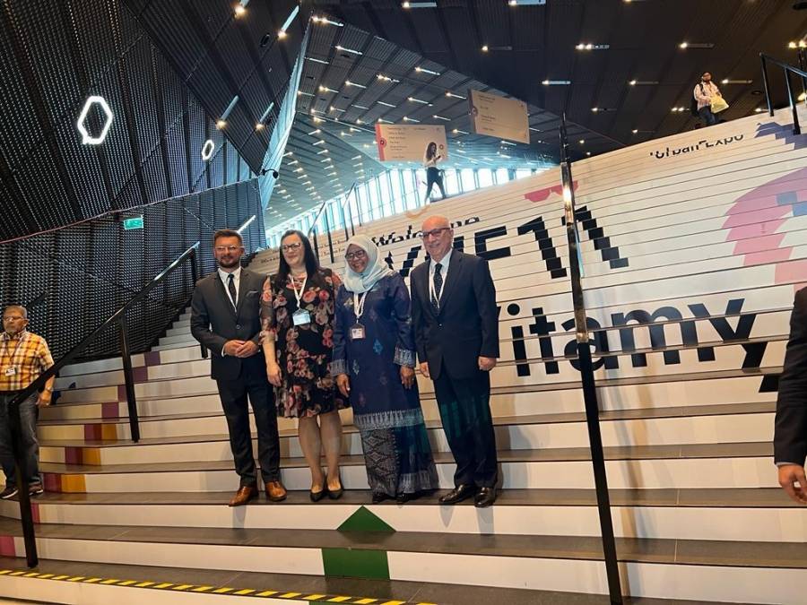 الكسبي يشارك بافتتاح منتدى التحول لمدن المستقبل الحضري  في بولندا