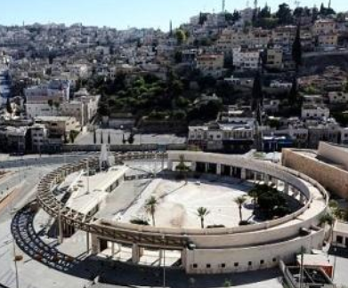 طقس العرب ينصح بارتداء المعاطف الخفيفة ليلا