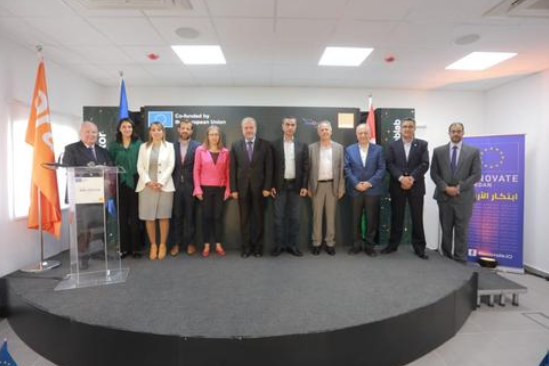 الاتحاد الأوروبي وأورنج الأردن يفتتحان قرية أورنج الرقمية في إربد